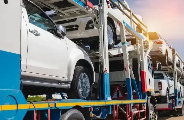  How to Choose the Best Car Transport Company